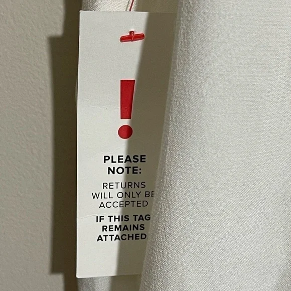 Bardot Viscose Tie Neck Sleeveless Blouse Top in Ivory NWT Sz. XL Sz. X-Large - Picture 13 of 13